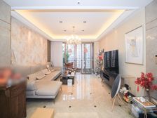 此房已满五年,楼层好,业主自住保养好,税费低