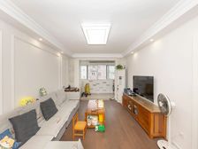 龙柏金汇房主狂甩高品质好房多层1-7层精装修102.24