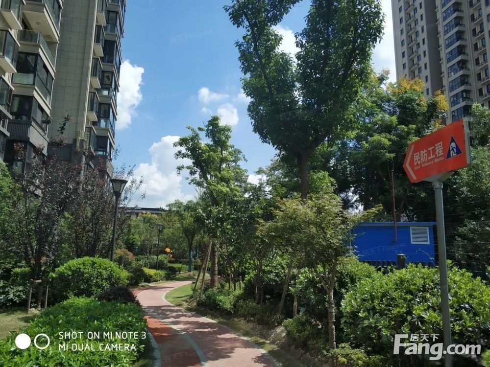 小区相关图