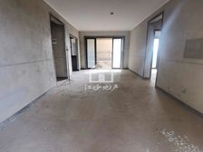 嘉和城布洛可五区4房2厅毛坯55万