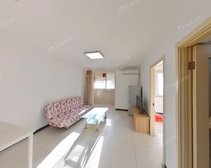 【商品房】玉桥东里两居室 电梯房南向两居室