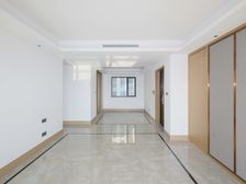 龙城金茂府西区 4室2厅 精装恒温恒湿一梯一户 四开间朝南