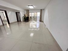 市中心火车站双地铁口单位,电梯房,有证,采光好