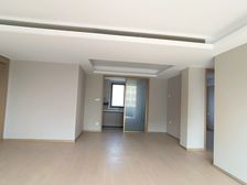 正南雅戈尔新湖景花苑4室2厅精装修