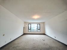 毛坯 东方今典境界 3室 电梯房 南北通透 看房方便 有钥匙