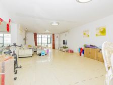 东一区金角观景房+双阳台双卫+商品房满套+近地铁近公园