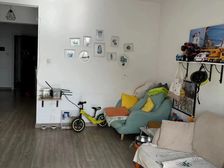 正南荣盛花语城3室2厅精装修