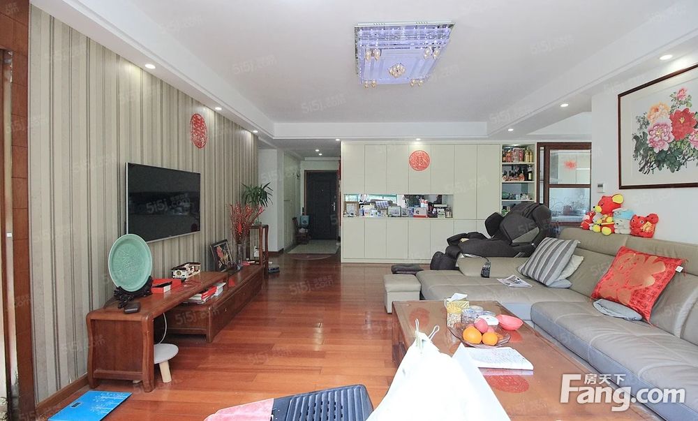 紫金文苑新出大四房东边套有地暖附赠15方地下室