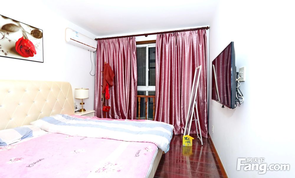 家景园电梯房交通便利大阳台采光好