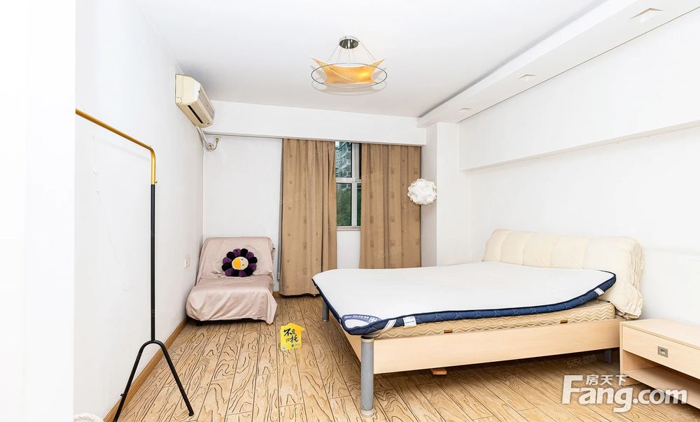 黄龙雅苑新出景观房近公园诚心出售