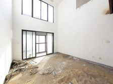 新出特价星河丹堤顶层复式挑高客厅纯毛坯 急卖随时看房