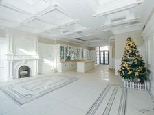 电梯样板间!赔500万售!院400北入户有泳池!边户使用六百