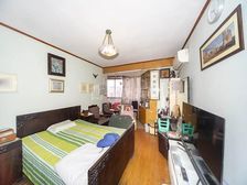 电梯房,内环内双轨交,交通方便,满五年,看房方便