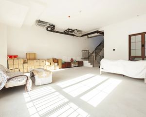 ()精耕红橡墅6年,熟悉所有在售房源,看房有钥匙。