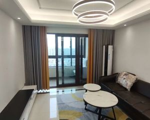 富力御湖半岛3室2厅2卫南朝向268.0万元/套出售