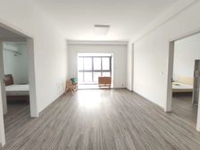 绿地观堂3室2厅2卫南北朝向218.0万元/套出售