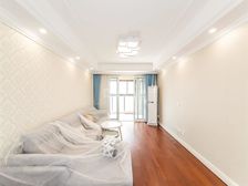 尹山湖.碧堤雅苑3室2厅,南北通透户型,主卧15平,带有地暖