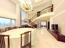 维科月湖花园,顶复空中叠墅,俯看月湖全景,实用800平,精装