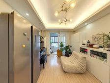 万科都心里3室2厅1卫南朝向245.0万元/套出售