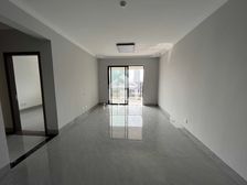 南宁安吉大唐世家3房2厅精装85万