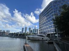 北外滩商圈 江景房 靠游艇码头 精装全配近航交所