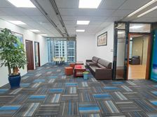 (真实房源在租)大量房源可选!面积不限!华贸中心大厦写字楼!