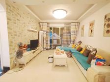 西大商圈,户型方正,采光通风好 .