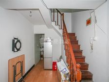 近13号轨交 花园位置 诚意出售 复试南北通透 看房方便