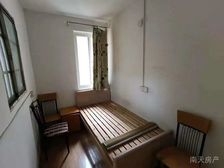 关爱小区南区4室1厅1卫南朝向99.0万元/套出售