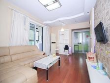 满五年税费低,位置佳采光好,配套齐全。