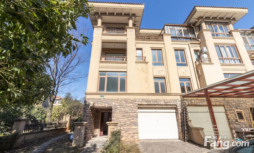 西溪山庄排屋别墅,,花园大,纯毛坯,看房方便,杭州余杭闲林绿城桃源