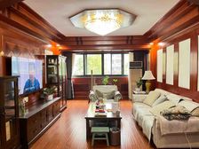 中山小区4室2厅2卫南朝向290.0万元/套出售