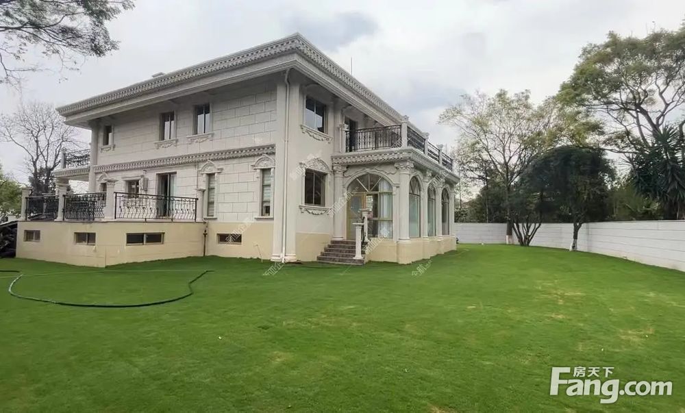 邻水大独栋别墅带500平米花园度假区,昆明西山滇池度假区马可波罗半岛