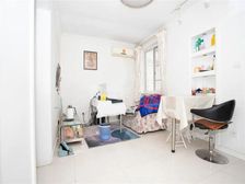 中间位置 一梯两户 精装修 满五年 老客户委托产权清晰 !