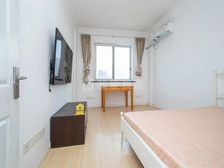 徐家汇高区景观电梯两房,朝南带阳台,采光好视野广阔,适合居家