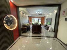 金悦府4室2厅2卫南朝向240.0万元/套出售