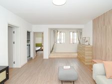 地方天圆3室2厅1卫1阳台南29/29层