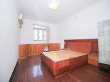 颛兴路180弄小区 74.19平2居 南向简装修 自住保养好