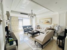 正南尚东鼎4室2厅精装修