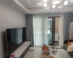 富力御湖半岛3室2厅2卫南朝向249.0万元/套出售
