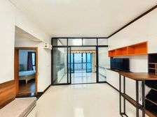 新上房源 第三金碧花园 业主急出 价格可谈 两房 配套成熟