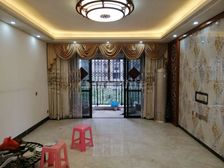 价格可谈!送子母车位仅此一套!总部基地精装五房随时可以看房!