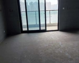 姚江湾天源4室2厅2卫南朝向550.0万元/套出售