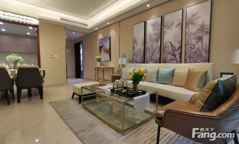 3号线轻轨站旁,板式洋房横厅正三房 出行便利,重庆巴南龙洲湾融信澜湾