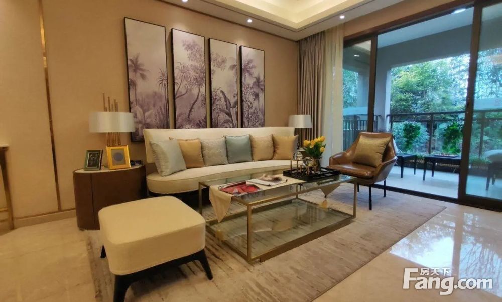 3号线轻轨站旁,板式洋房横厅正三房 出行便利,重庆巴南龙洲湾融信澜湾