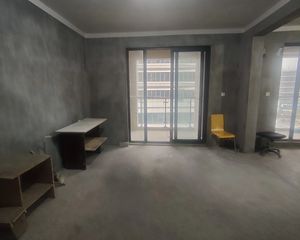 西岸18723室2厅2卫南朝向275.0万元/套出售