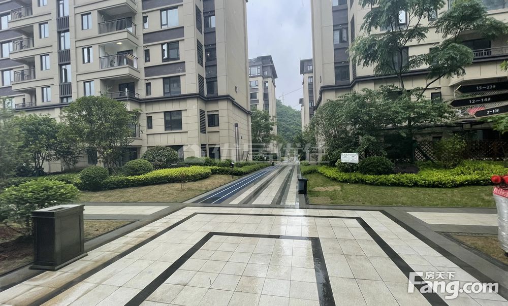 保利大国璟 电梯洋房 税少 毛坯四房,贵阳观山湖阅山湖保利·大国璟