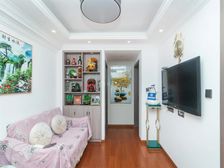 九号线奢华30万精装修,父母高楼层换低楼层!看房24H接待!