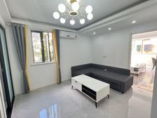 8号线凌兆中心站 低于市场价急售 满五无税 精装全送金谊广场