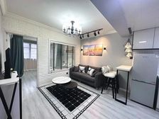 8号线凌兆中心站 低于市场价急售 满五无税 精装全送金谊广场